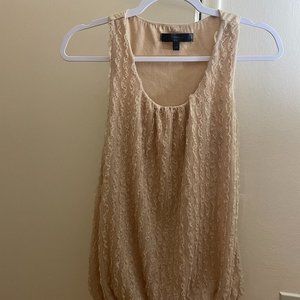 Mandee Beige top size Medium